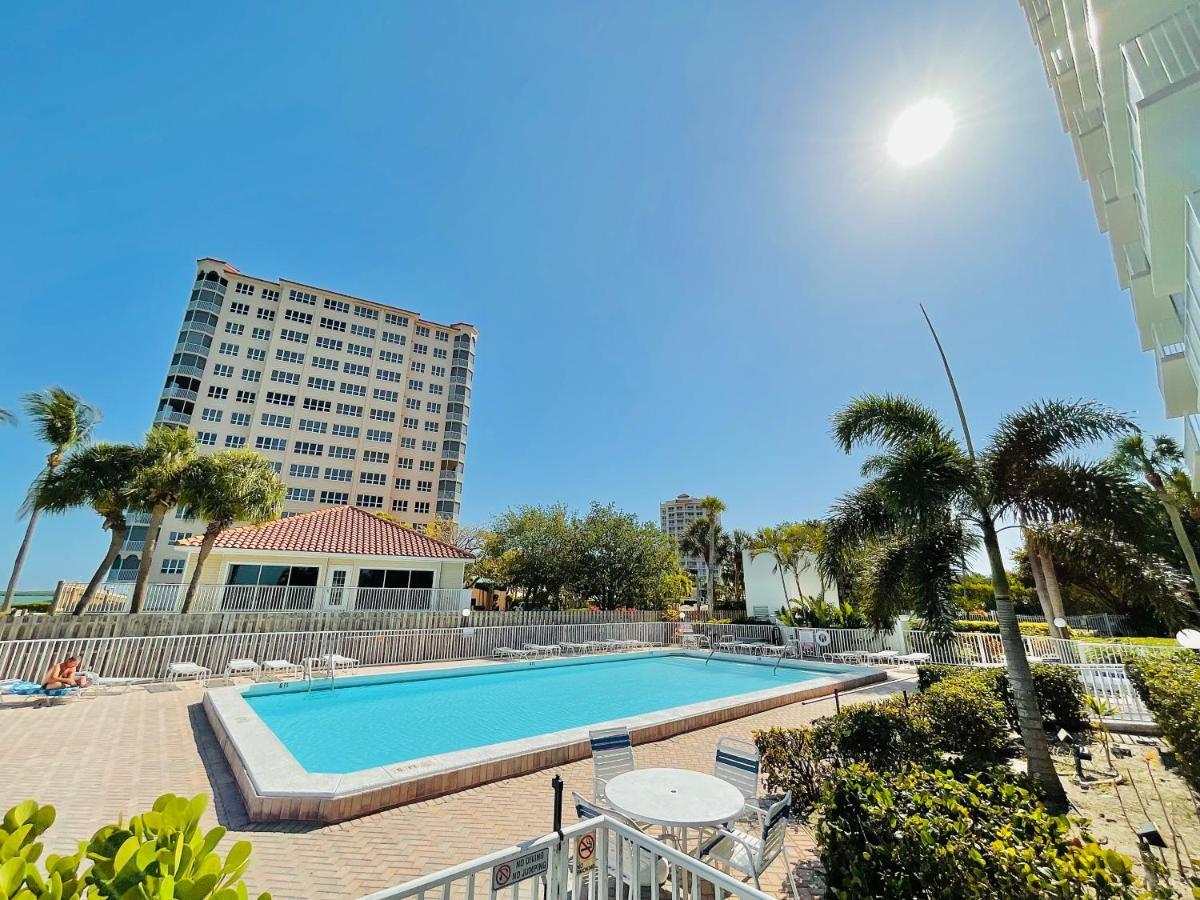 #901 Private Beach And Gulf Views Fort Myers Beach Exterior photo